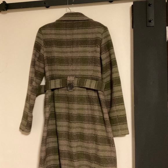 Sfera coat in size medium from Spain - Picture 4 of 4